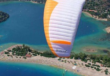 cropped-paragliding-1220001_19201-1-3.jpg